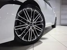 Kia Ceed-sportswagon thumbnail 2