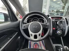 Kia Venga thumbnail 11