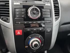 Kia Venga thumbnail 24