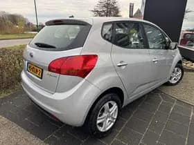 Kia Venga thumbnail 31