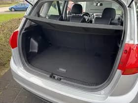 Kia Venga thumbnail 34