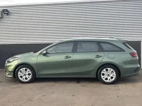 Kia Ceed-sportswagon thumbnail 2