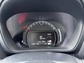 Toyota Aygo thumbnail 12