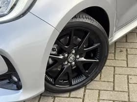 Toyota Yaris thumbnail 18