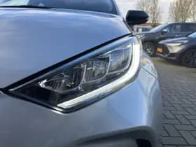 Toyota Yaris thumbnail 38