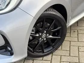 Toyota Yaris thumbnail 56