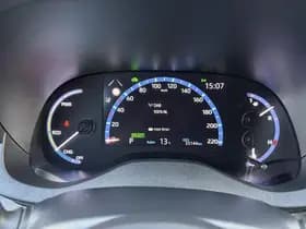 Toyota Yaris-cross thumbnail 42