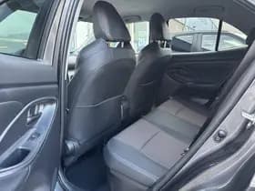 Toyota Yaris-cross thumbnail 70