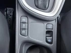 Toyota Yaris-cross thumbnail 75