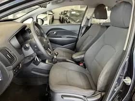 Kia Rio thumbnail 28