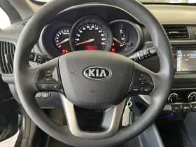 Kia Rio thumbnail 31