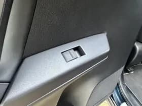 Toyota Rav4 thumbnail 23