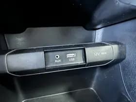 Kia Picanto thumbnail 11