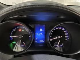 Toyota C-hr thumbnail 3