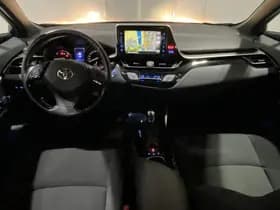 Toyota C-hr thumbnail 40