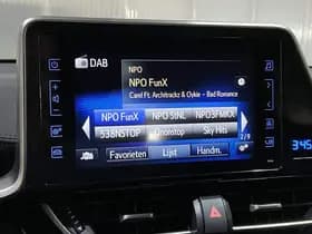 Toyota C-hr thumbnail 48