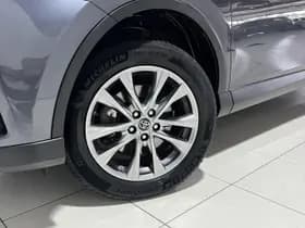 Toyota Rav4 thumbnail 35