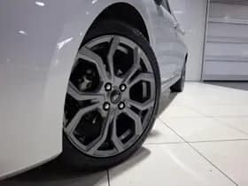 Ford Fiesta thumbnail 2