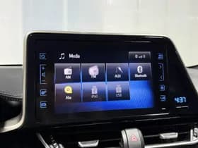 Toyota C-hr thumbnail 19