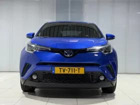 Toyota C-hr thumbnail 3