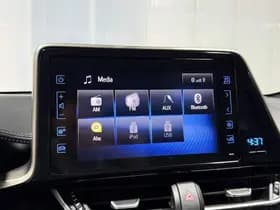 Toyota C-hr thumbnail 51