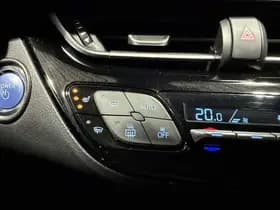 Toyota C-hr thumbnail 55