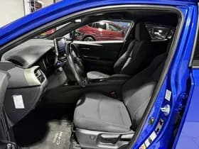 Toyota C-hr thumbnail 61