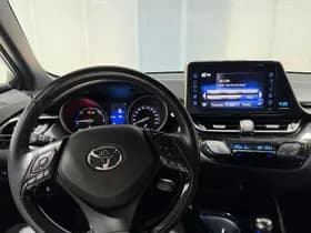Toyota C-hr thumbnail 9