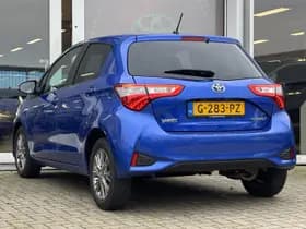 Toyota Yaris thumbnail 11