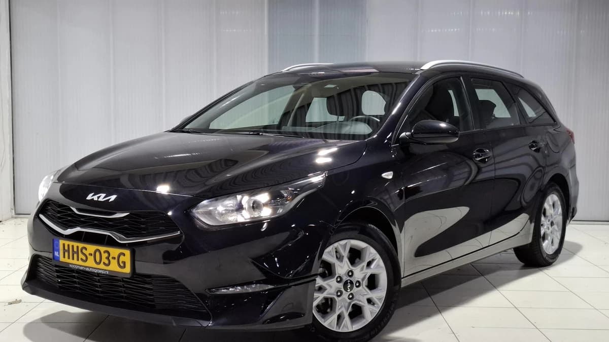 Kia Ceed-sportswagon — foto 1