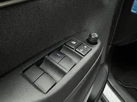 Toyota Yaris-cross thumbnail 29