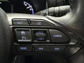 Toyota Yaris-cross thumbnail 35