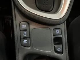 Toyota Yaris-cross thumbnail 42