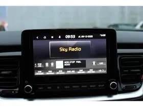 Kia Stonic thumbnail 53