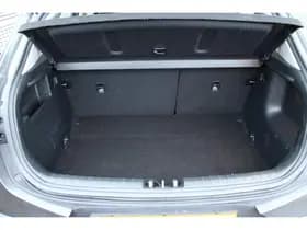 Kia Stonic thumbnail 56