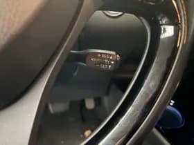 Toyota C-hr thumbnail 14