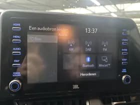 Toyota C-hr thumbnail 16