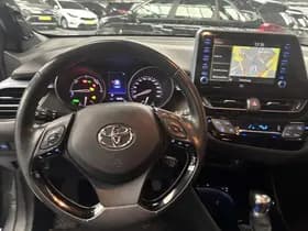 Toyota C-hr thumbnail 39