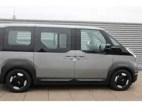 Kia Pv5 thumbnail 51