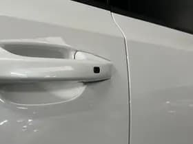 Kia Stinger thumbnail 3