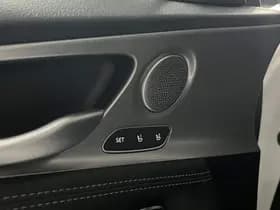 Kia Stinger thumbnail 48