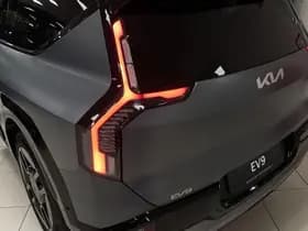 Kia Ev9 thumbnail 6