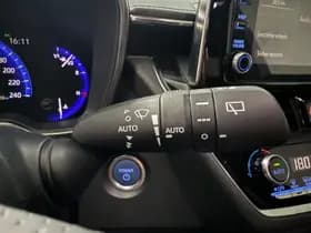 Toyota Corolla thumbnail 11