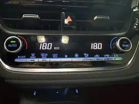 Toyota Corolla thumbnail 46