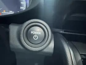 Toyota C-hr thumbnail 11