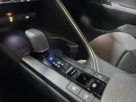 Toyota C-hr thumbnail 46