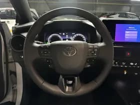 Toyota C-hr thumbnail 10