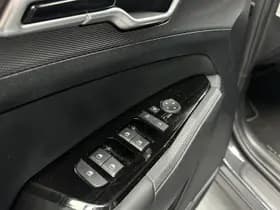 Kia Sportage thumbnail 3