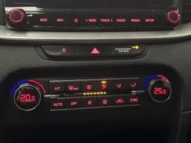 Kia Ceed-sportswagon thumbnail 14