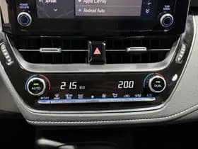 Toyota Corolla-touring-sports thumbnail 24